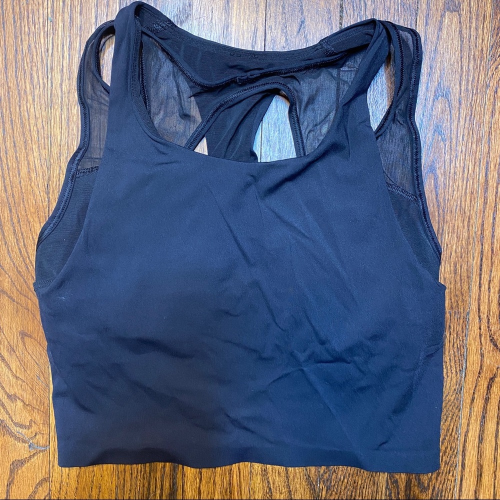 Lululemon black double layer bra/cropped top